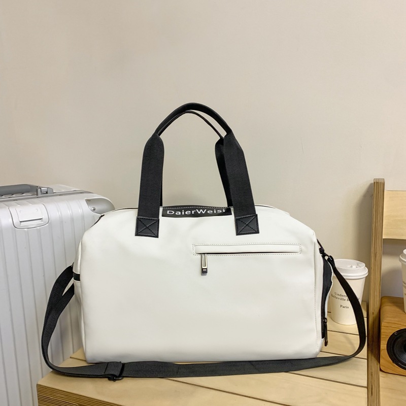 旅行包/运动包/逛街包/万向轮行李包/宠物背包产品图