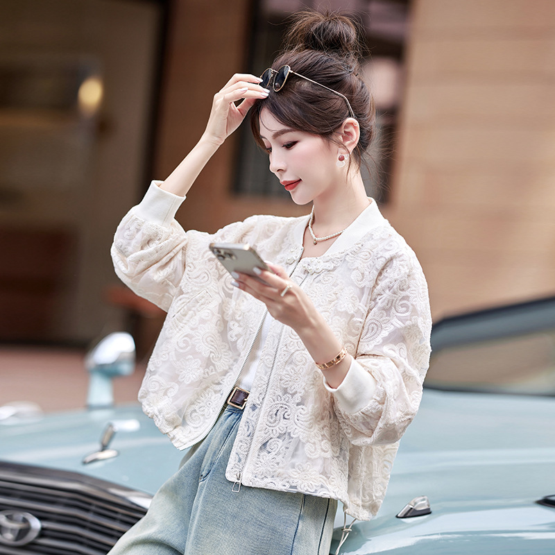 New Chinese-style lace embroidered coat for women 2024 spring and summer, short sun-protective clothing for petite women, thin top Application Scenario
