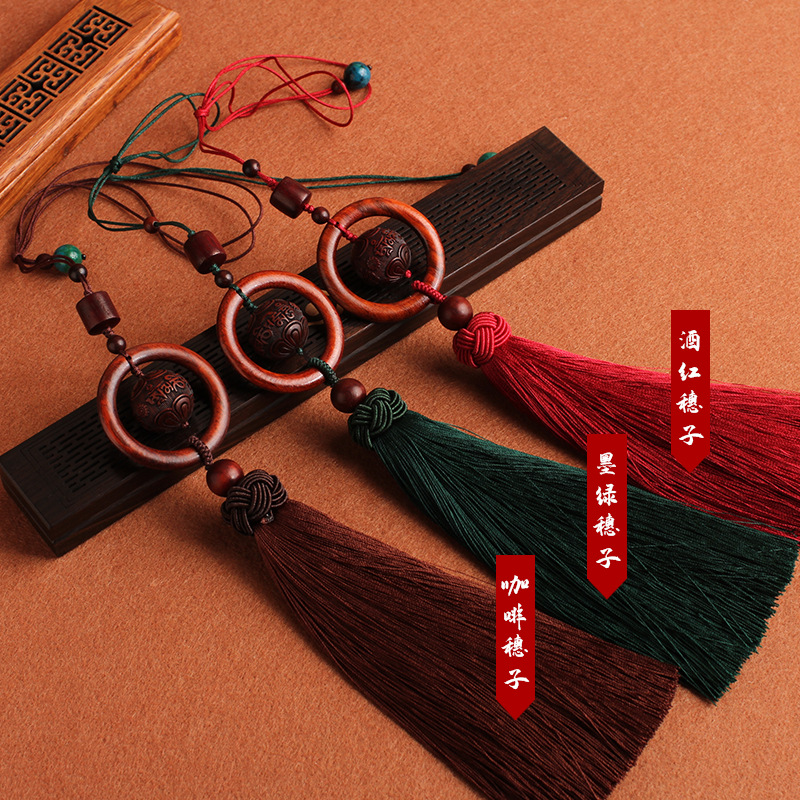 High-end men's and women's car hangers, peach wood interior hanging ornaments, rosewood car hangers, creative rearview mirrors Specification image