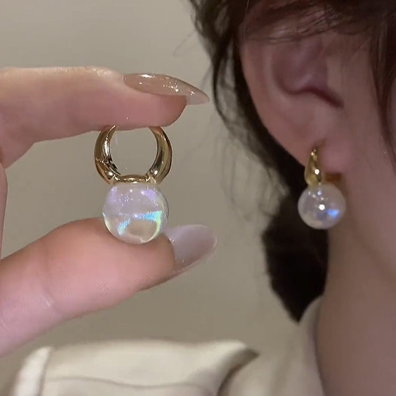 人鱼姬珍珠耳圈法式感小众设计气质轻奢耳环2022年新款耳饰女