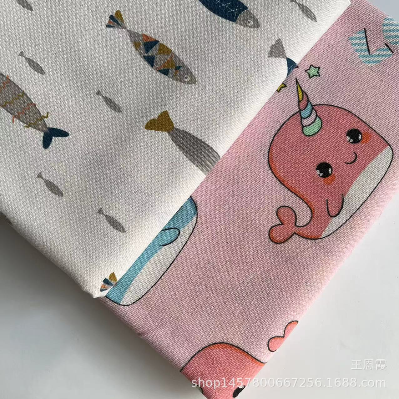 Direct sales of polyester-cotton canvas fabric, 51*40 polyester-cotton handbag, luggage, shoe materials, cotton canvas fabric wholesale Item Picture