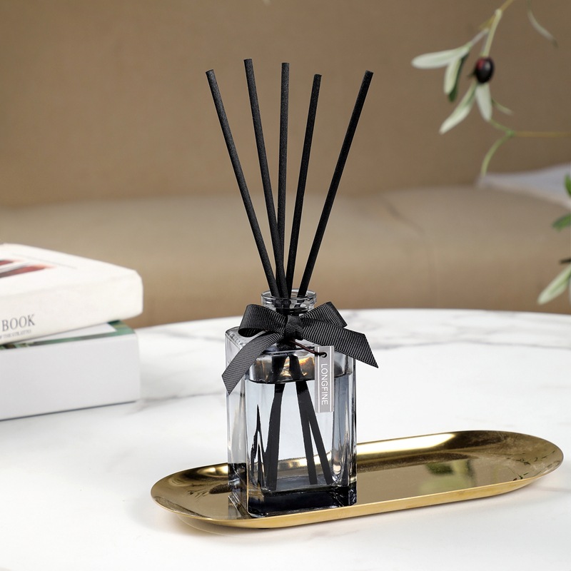 New Fireless Ribbon Square Bottle Aromatherapy Bedroom Air Freshener Deodorant Perfume Toilet Deodorant Wholesale Application Scenario