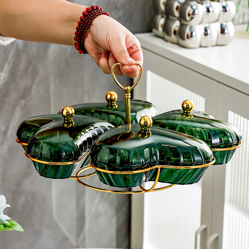 New High Appearance Level Love Fruit Plate Net Red Plate Home Living Room Coffee Table Front Desk Light Luxury High-End Dim Sum Plate Application Scenario