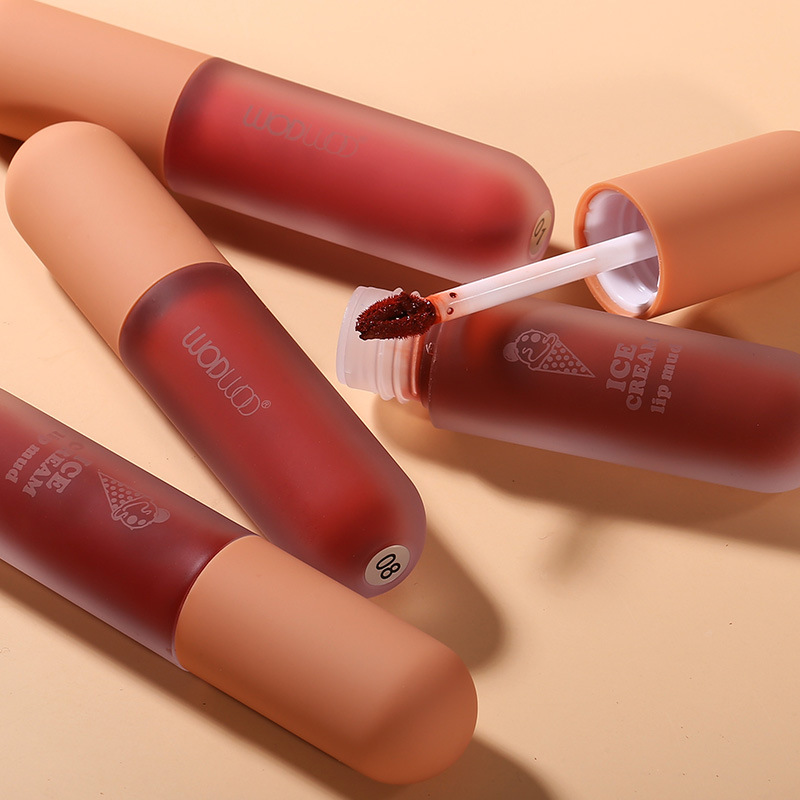 WODWOD ice cream lip gloss matte velvet lip gloss does not stick to cups and does not fade. It is a student's daily no-makeup lipstick details Picture