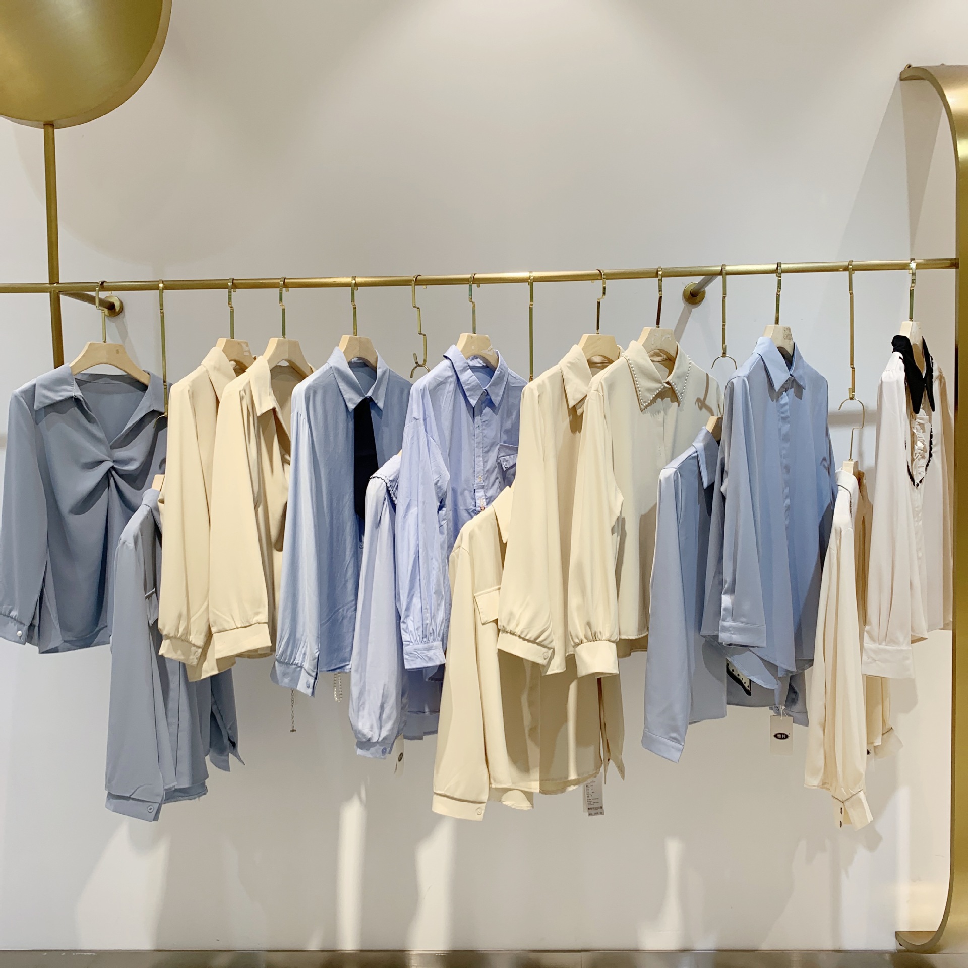 【 Shanting 】 Genuine shirts for Spring/Summer 2022 have been removed from the counter. The supply is from Douyin Live Streaming trendy women's clothing wholesale market Application Scenario