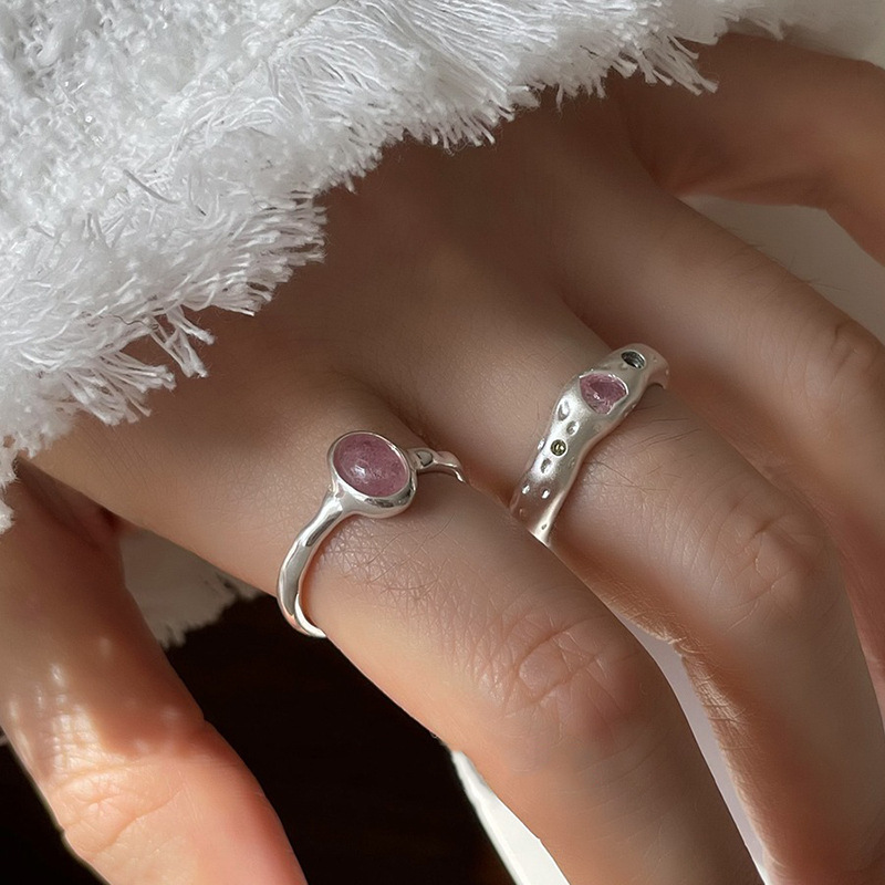 Gentle strawberry crystal colored diamond ring for women, simple and niche design sense, fashionable, fresh, sweet and individual open index finger ring