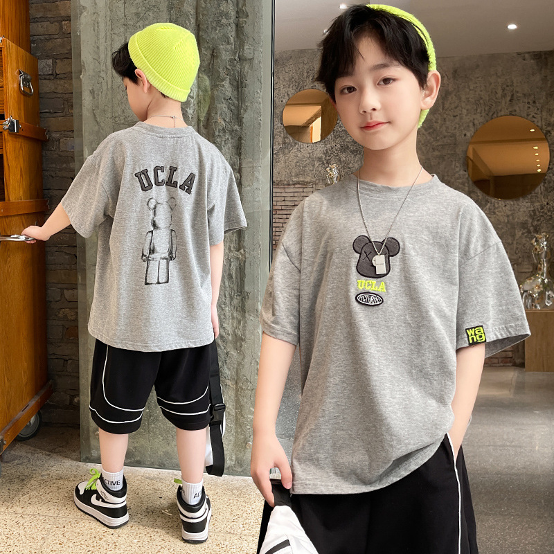 男童短袖T恤产品图