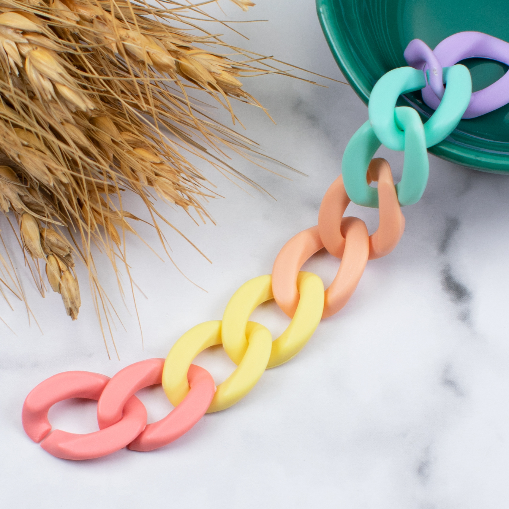 Acrylic plastic solid color matte 17*23 chain rubber buckle open ring jewelry, phone case, mask chain accessories Specification image