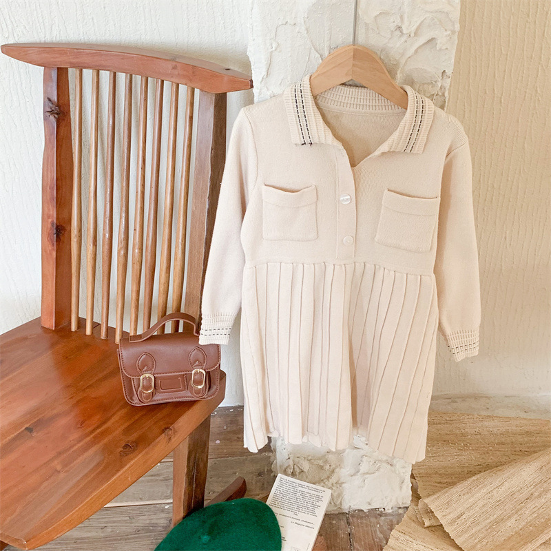 The 2022 autumn Korean-style knitted dress for girls, the stylish woolen dress for little kids, and the long-sleeved princess dress for girls Application Scenario