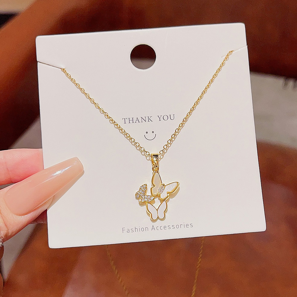 Sweet Butterfly Necklace Female Full Diamond Gentle Pendant Explosive Jewelry Niche High-Grade Light Luxe Titanium Steel Clavicle Chain Application Scenario