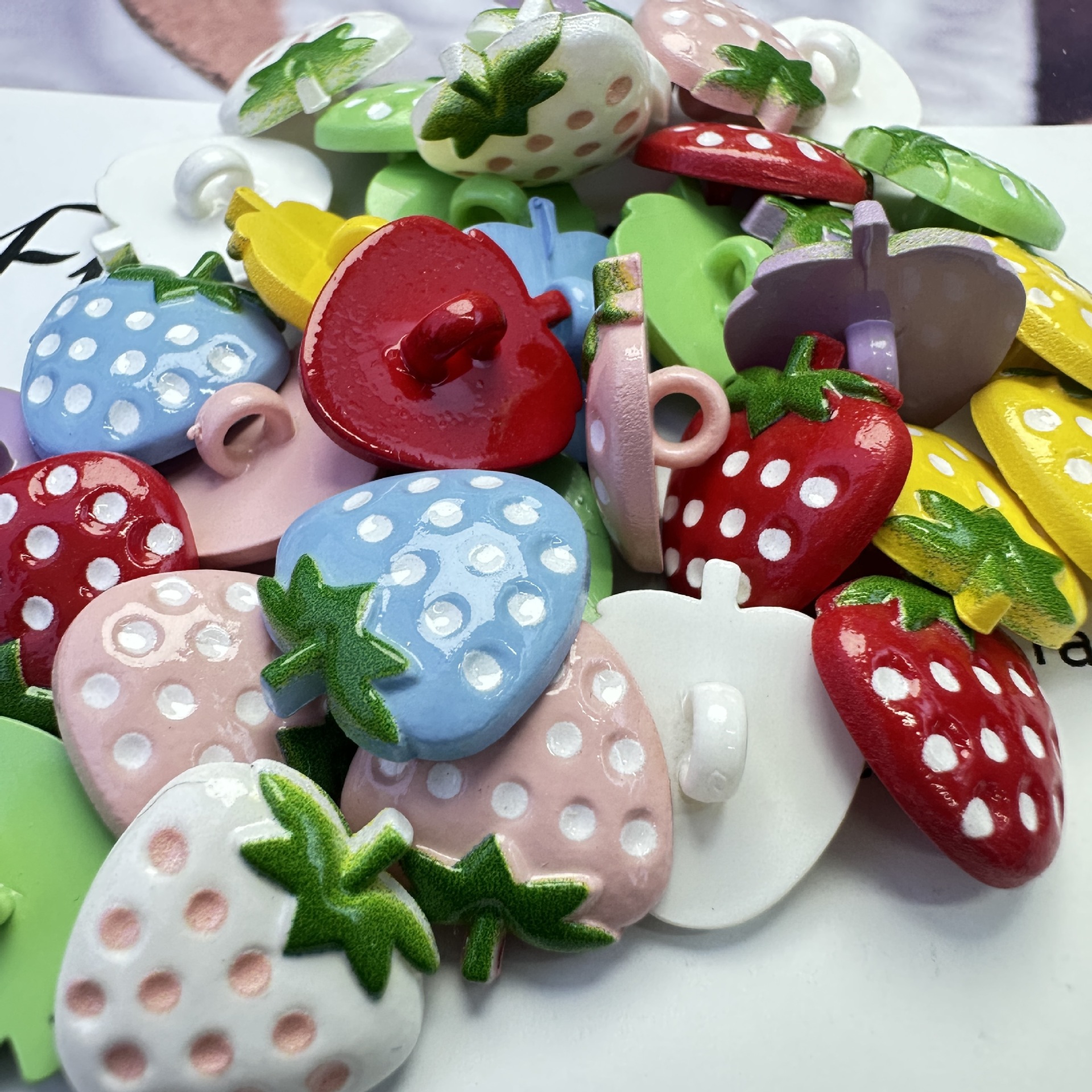 diy resin accessories for watermelon, strawberry, pineapple and apple, fruit slices, hair accessories, hair clips, cream glue, oiling and colorful buttons details Picture