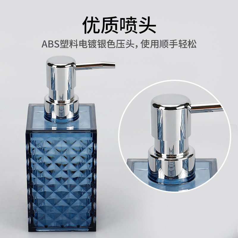 Wholesale of bathroom plastic four-piece set with transparent diamond-shaped checkered pattern from the manufacturer. Four-piece set of washbasin, bathroom mouthwash brush and toothbrush holder Application Scenario