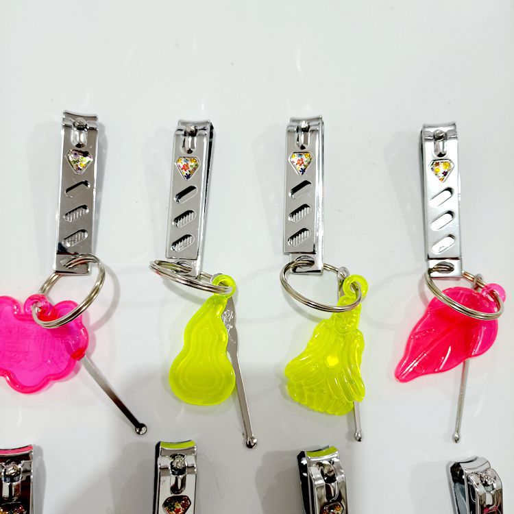Nail clippers keychains, plastic pendants, nail clippers, 3-piece nail clippers set, portable nail clippers, 2 yuan supply details Picture