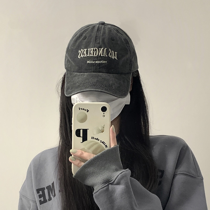 ins retro grey baseball cap for women, summer American-style washed head, trendy, versatile and face-enhancing small baseball cap details Picture