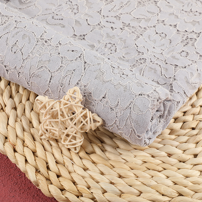 Grayish-white lace fabric Specification image