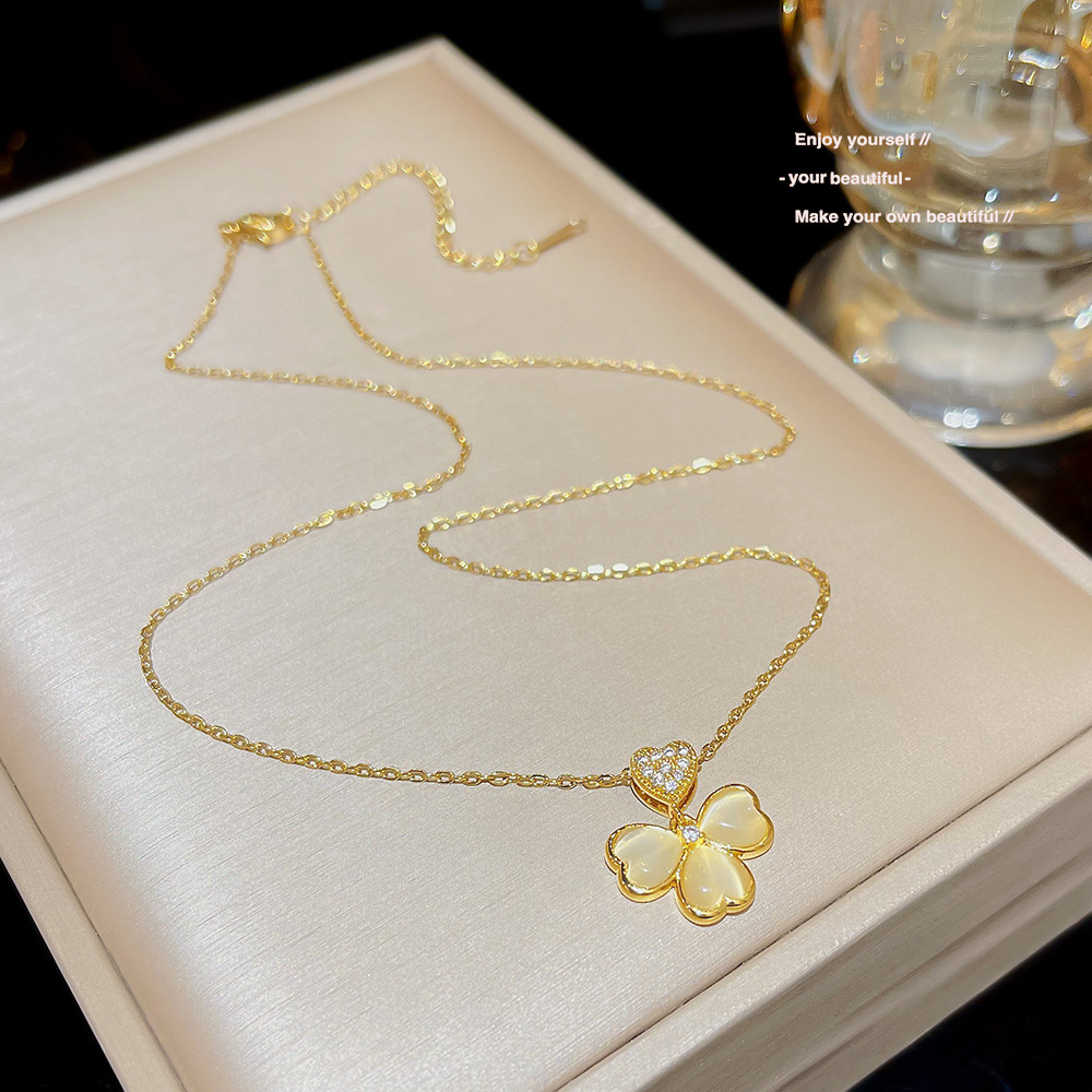 Ins Style Simple Titanium Steel Necklace Does Not Fade Female Niche Network Red Cat's Eye Petal Pendant Senior Sense Clavicle Chain Specification drawing