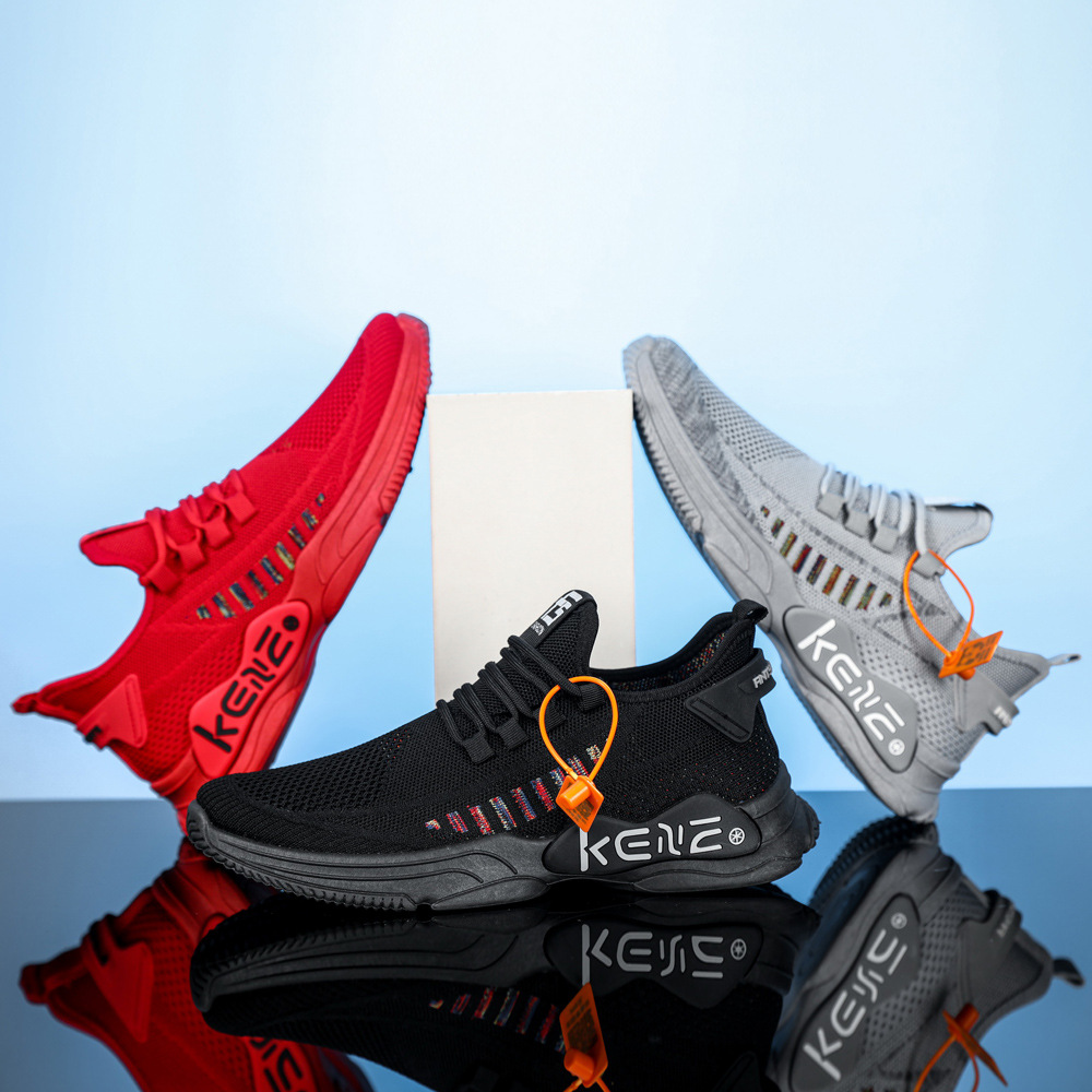 Large Size Men's Shoes Cross-Border Foreign Trade 2022 Winter New Men's Shoes Flying Woven Breathable Men's Sports Shoes Running Soft Soles Application Scenario