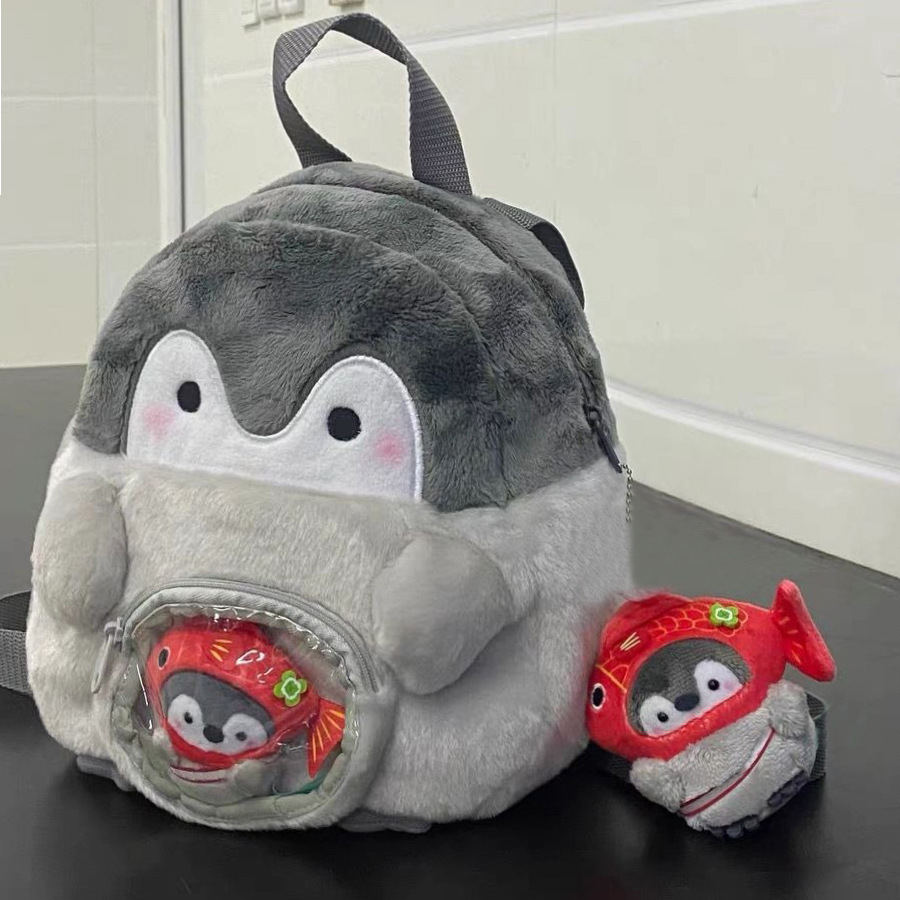 We have penguin cartoon backpacks, cute girls' backpacks, doll bags, plush mini schoolbags in stock Application Scenario