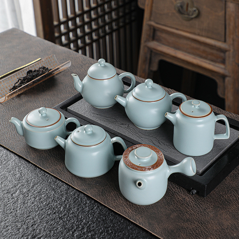 Ru Kiln Open Piece Handmade Teapot Home Tea Table Can Keep A Single Pot Of Ru Porcelain Kung Fu Tea Set Retro Teapot Gifts Application Scenario