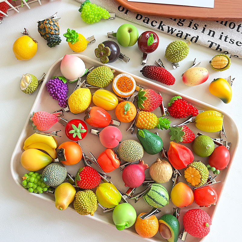 创意仿真水果发夹食玩草莓榴莲石榴发卡可爱树脂边夹趣味桃子发饰产品图