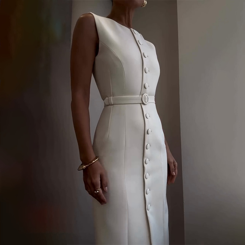 A new summer 2025 Amazon cross-border women's dress in solid color, round neck, sleeveless, single-breasted and multi-button style details Picture