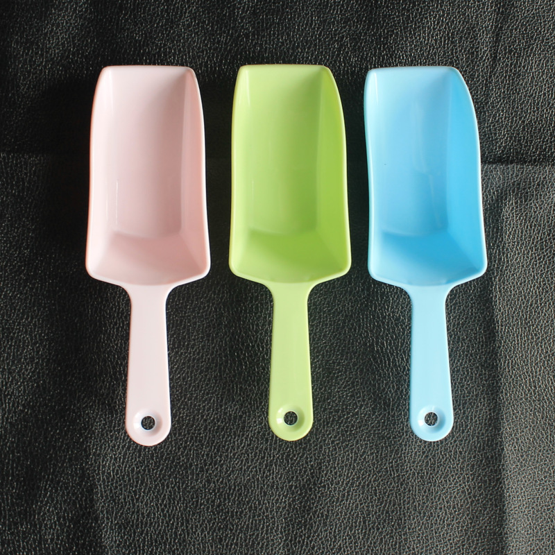 Factory direct sales plastic ice spatula, household multi-functional food plastic ice spatula, creative rice, tea and flour spatula and spoons details Picture