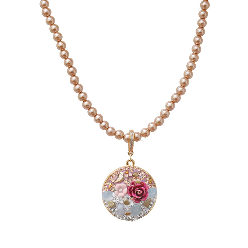 Hyacinth's new Chinese-style universal pendant pearl necklace features a niche design with flowers and a high-end feel. It's a bestseller on Douyin Item Picture
