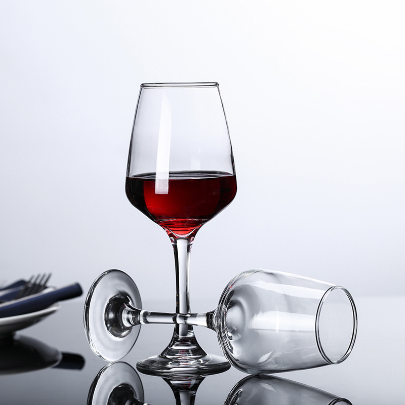 Champagne Glass Hotel Thickened Glass Tall Wine Glass Bar Tasting Glass Restaurant Burgundy Glass Red Wine Glass Application Scenario