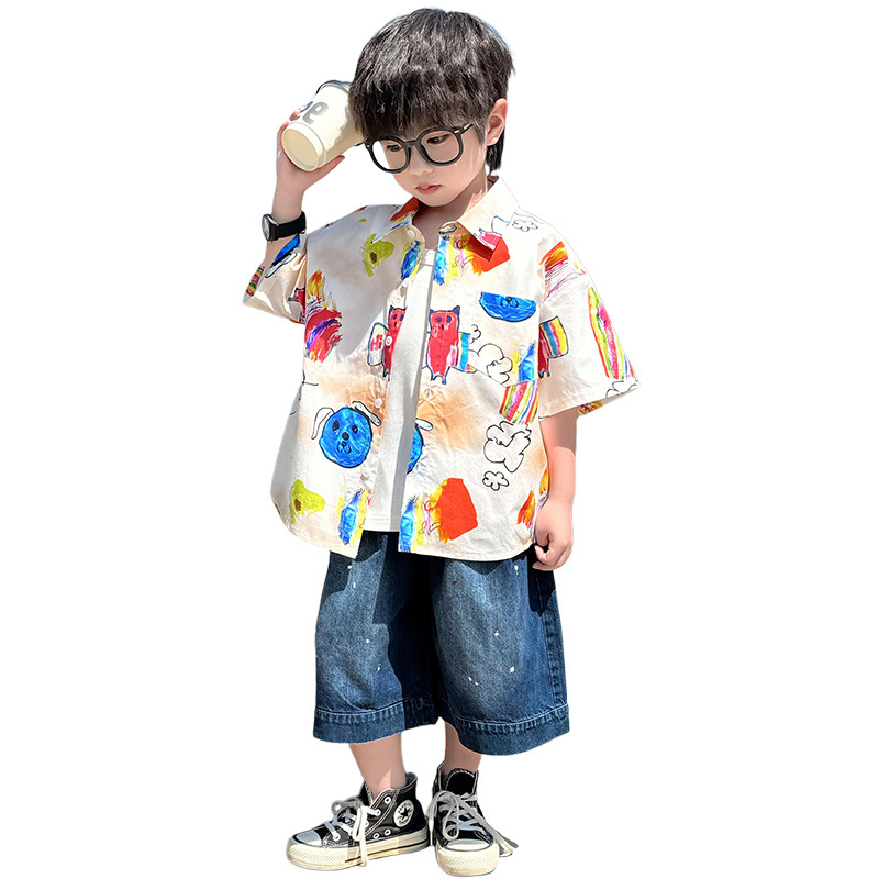 Boys' summer shirt 2024 New style Children's stylish summer short-sleeved top, boys' fashionable casual shirt thin style Item Picture