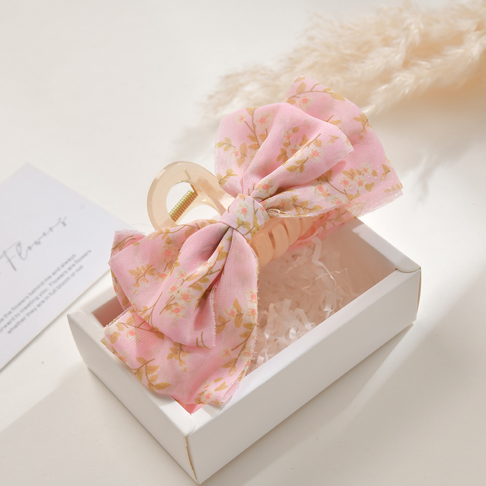 Summer fresh and light mesh bow hair clips, floral grab hair clips, versatile hair clips, side clips wholesale Application Scenario