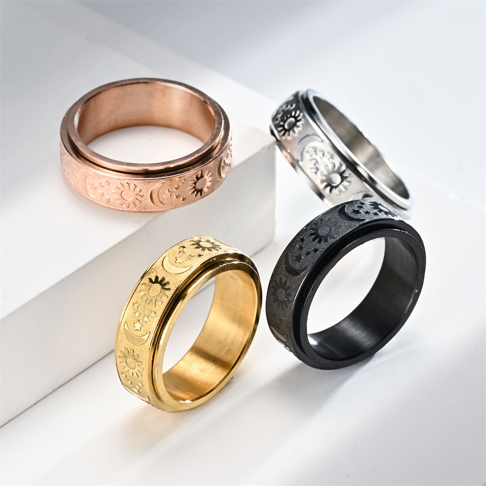 Amazon Star Moon Sun Titanium Steel Cast Ring Can Be Rotated Decompression Ring Hand Jewelry Cross-Border Explosive Application Scenario