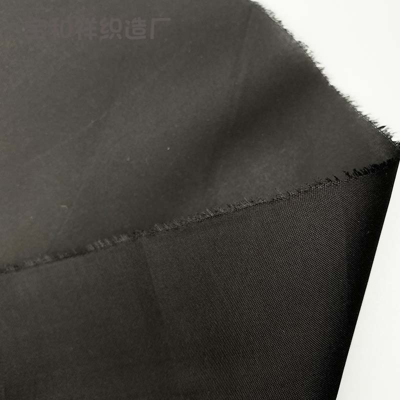 قطع القماش 240T من أكياس القماش المغطاة بأغلفة الطباعة الرقمية الغزلية details Picture