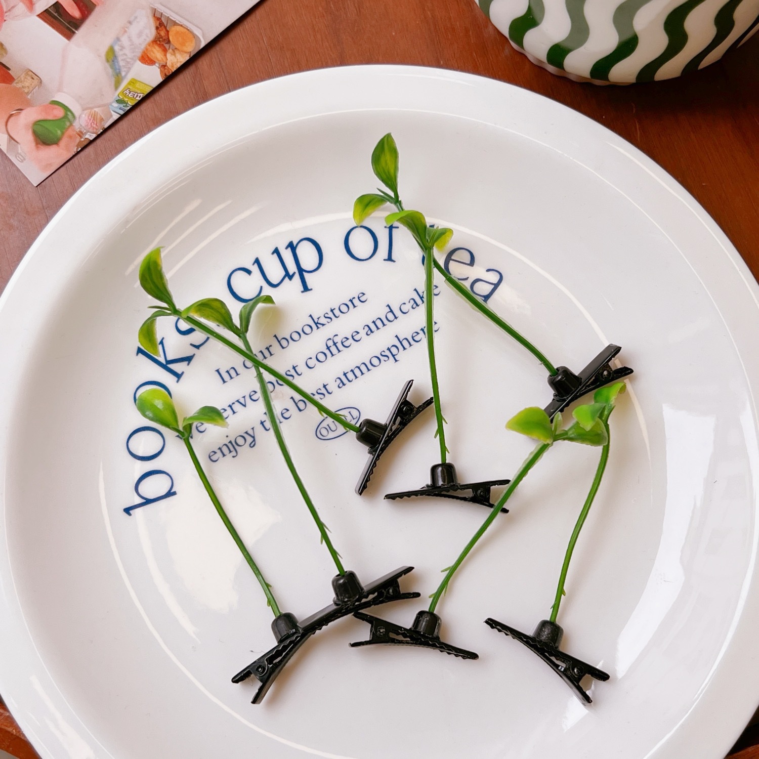 Funny green grass hair clip bean sprout head long grass small hair clip head small clip selling cute top clip Specification drawing