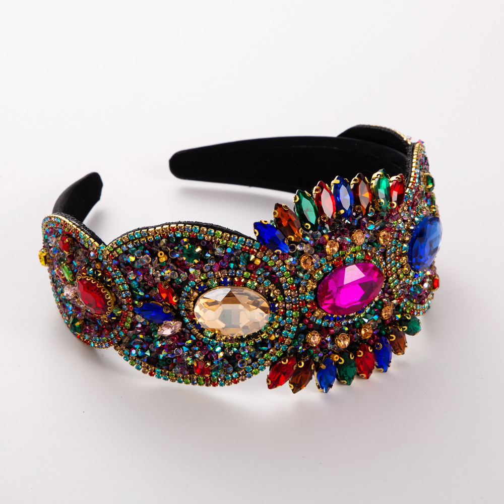 Headband French Retro Light Luxury Heavy Work Headband Senior Sense Rhine-Diamond Wide Head Hoop Dance Elegant Hair Accessories Wholesale Foreign Trade Application Scenario