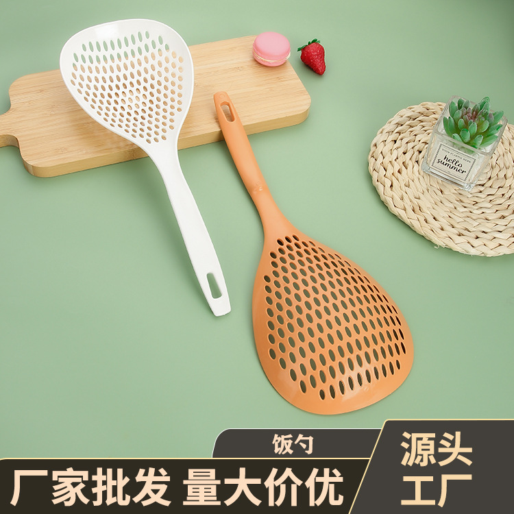 High-temperature resistant large strainer, household kitchen long handle filter screen spoon for scooping dumplings, strainer for scooping noodles, draining water, strainer fence