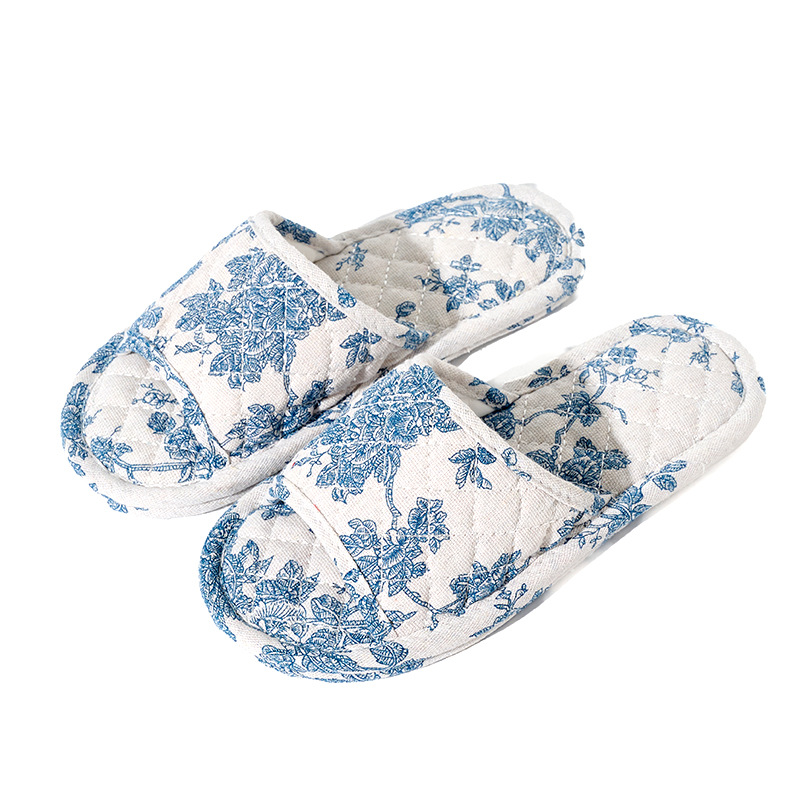 Korean in-stock best-selling blue and white porcelain fabric slippers, silent all-season home shoes, machine washable, cross-border exclusive for small quantities Item Picture