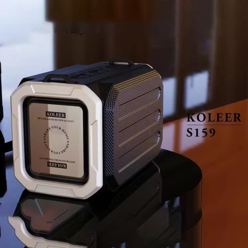 S159 Bluetooth speaker, outdoor wireless card-inserting portable computer, portable outdoor heavy subwoofer, mini speaker Application Scenario