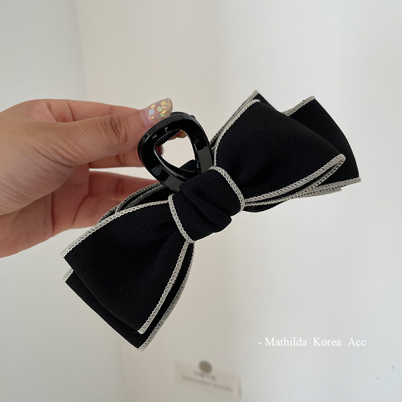 Korean autumn and winter new fashionable black and white bow large bun hair clip, outdoor girl shark clip hair clip accessory pic 7