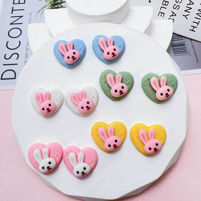 跨境卡通彩色爱心兔子树脂配件diy奶油胶手机壳洞鞋帽子贴片材料