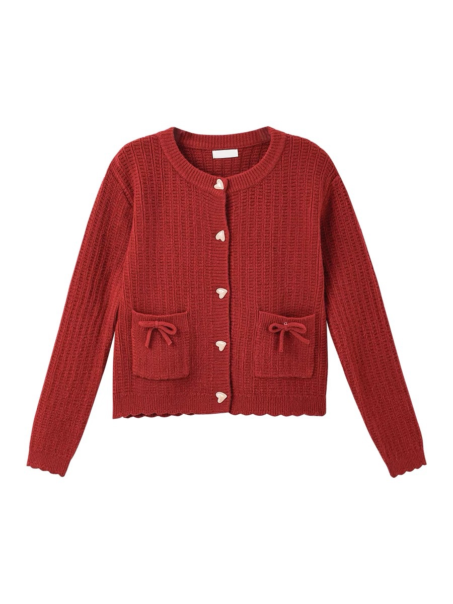 This autumn and winter white, soft and laid-back style knitted thickened American top and loose, retro mink pullover sweater are trendy for women Item Picture