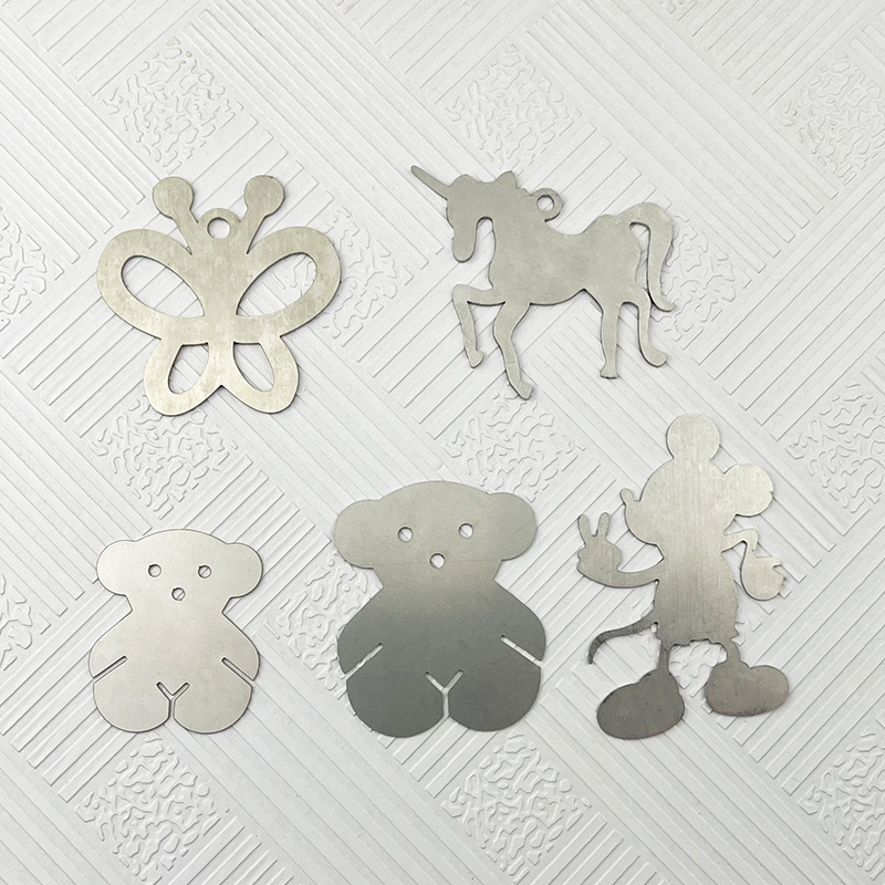 304 Stainless Steel Plate Laser Cutting Perforation Pattern Processing Stainless Steel Crafts Pendant Cutting Specification drawing