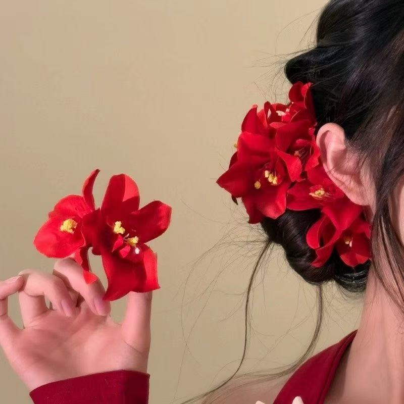 New tropical style flower hair clips and Latin ethnic Chinese style updo side hair clips from the National Trend series for the year Application Scenario