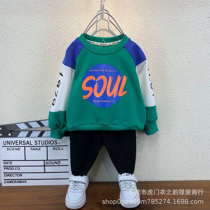 Autumn and winter new children's hoodie sets are available at street stalls for export. Wholesale of two-piece Korean version round-neck hoodies for boys and girls details Picture