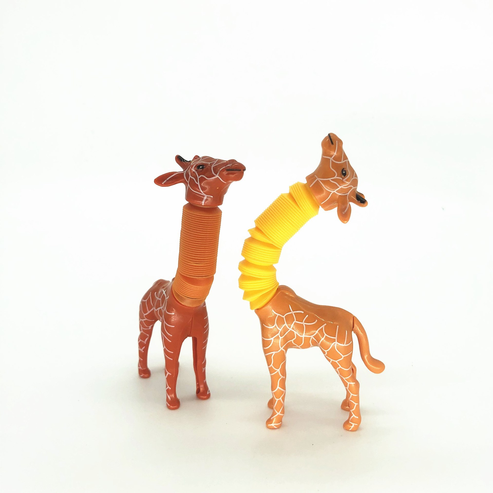Cross-border new products: pop tube, telescopic giraffe stress-relieving toy, LED sensor light, versatile giraffe stretching tube, cartoon light-emitting tube