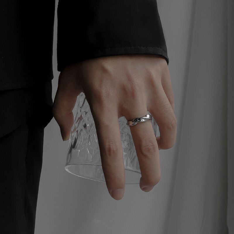 Mobius strip ring men's Instagram trendy and niche design open couple rings, index finger retro, light luxury and high-end feel Specification image