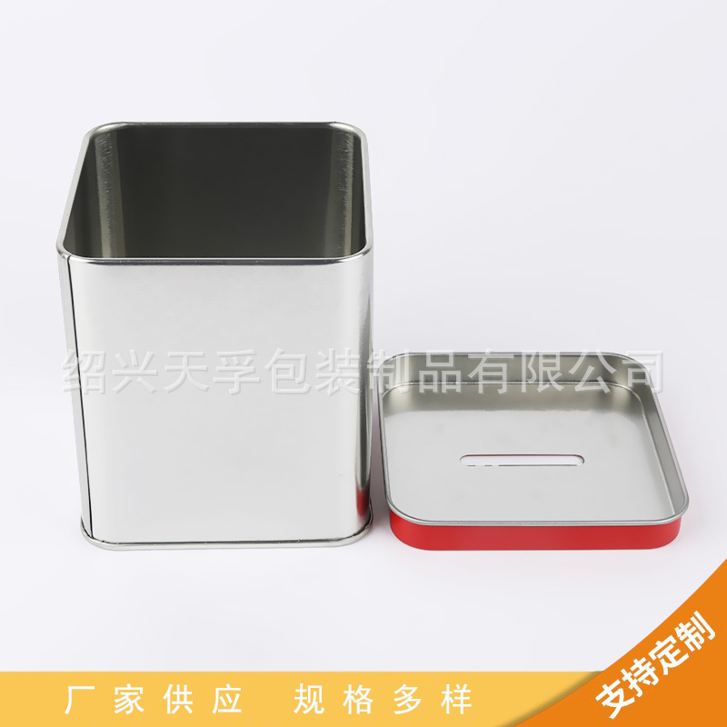 The factory has developed iron piggy banks for promotion, including children's piggy banks and tinplate piggy banks Specification image