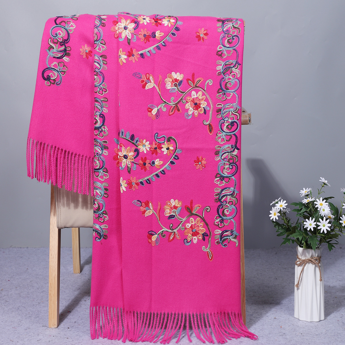 Yunnan Chinese style embroidery scarf for women autumn and winter, ethnic style cashmere Suzhou embroidery thickened warm shawl, dual-purpose