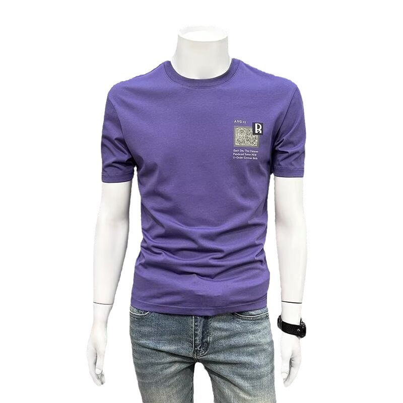 Short-sleeved men's T-shirts, summer half-sleeved men's body t-shirts, trendy Korean style student base shirts, trendy Application Scenario