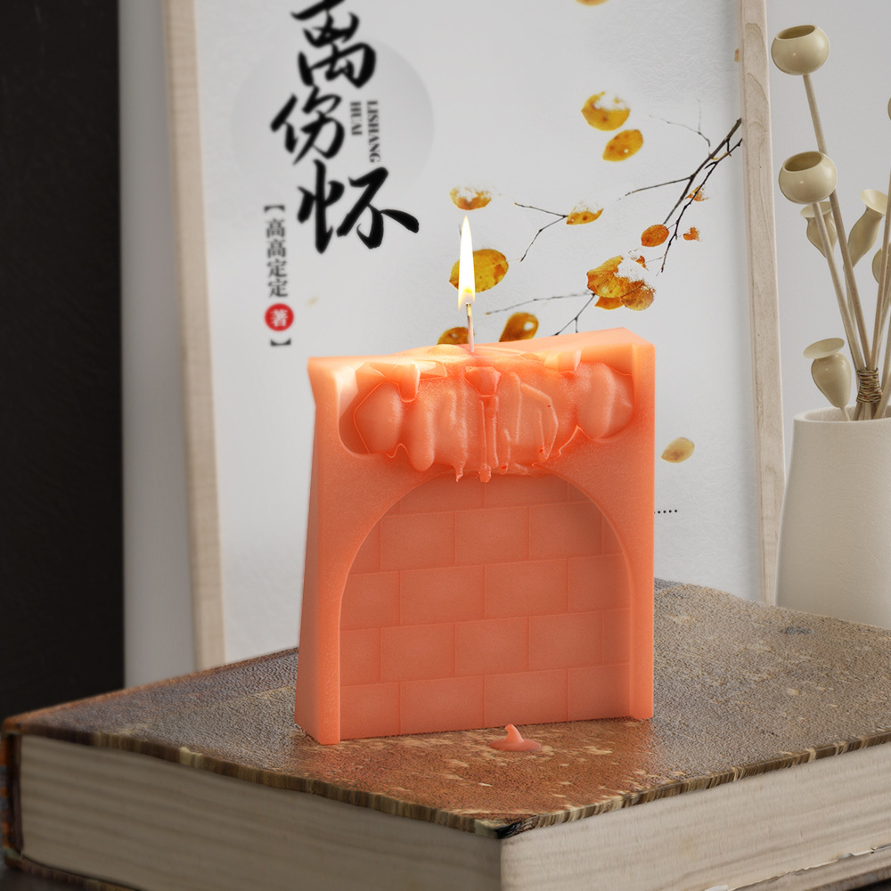 Aromatherapy candle molds, square city gate and city wall candle molds, square castle door frames, gypsum and silicone molds, handicrafts, ornaments, handicrafts details Picture