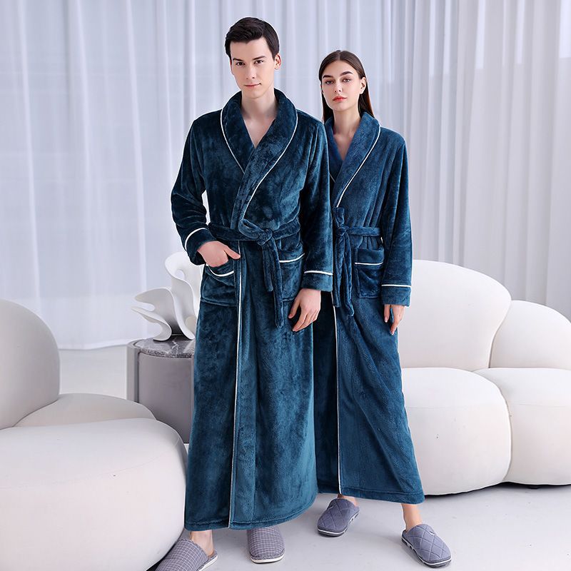 Women's winter couple in bathrobes, coral fleece bathrobes with fleece and thickened, flannel men's pajamas, autumn and winter longer morning gowns